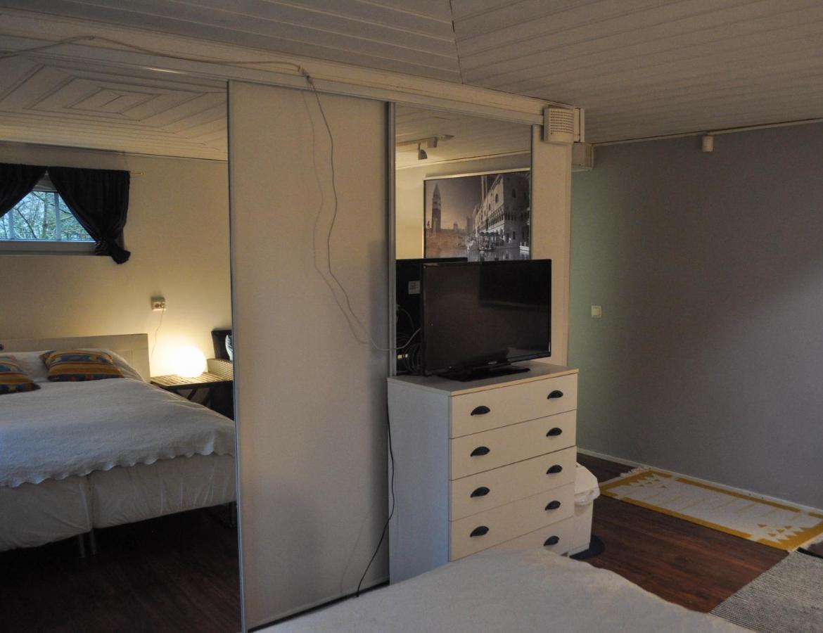 Room In Villa Emilia Espoo Ngoại thất bức ảnh